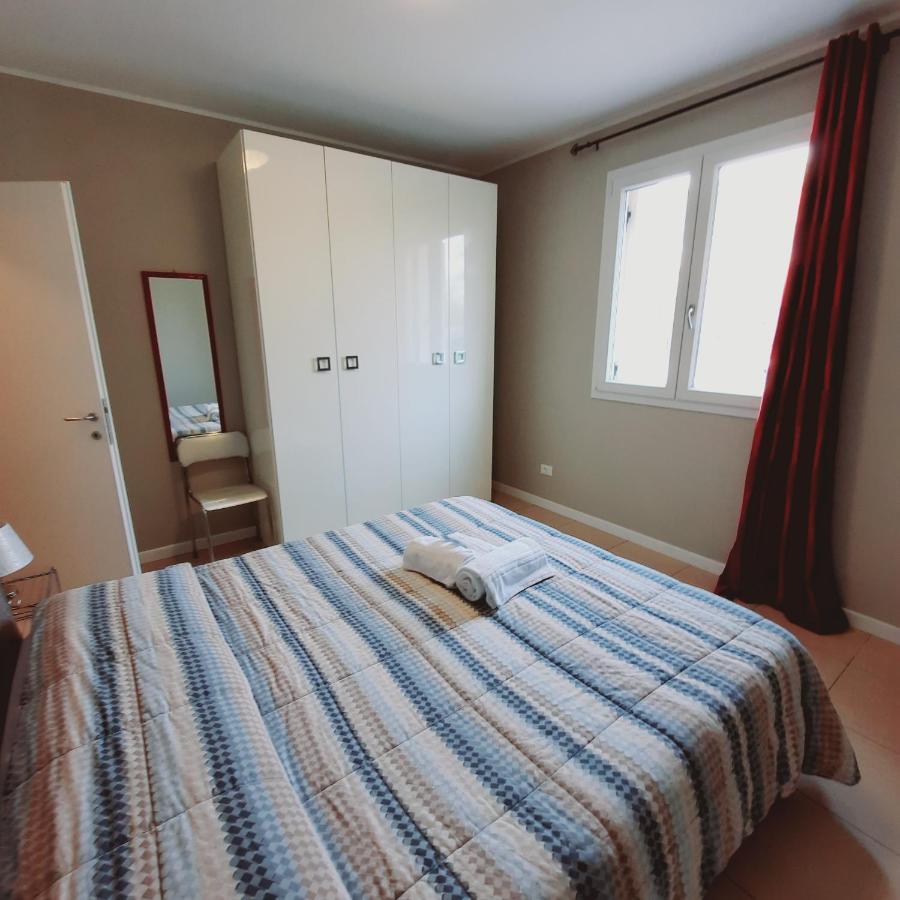 Villaggio Esmera Ντεζεντσάνο ντελ Γκάρντα Εξωτερικό φωτογραφία