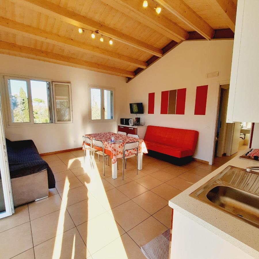 Villaggio Esmera Ντεζεντσάνο ντελ Γκάρντα Εξωτερικό φωτογραφία