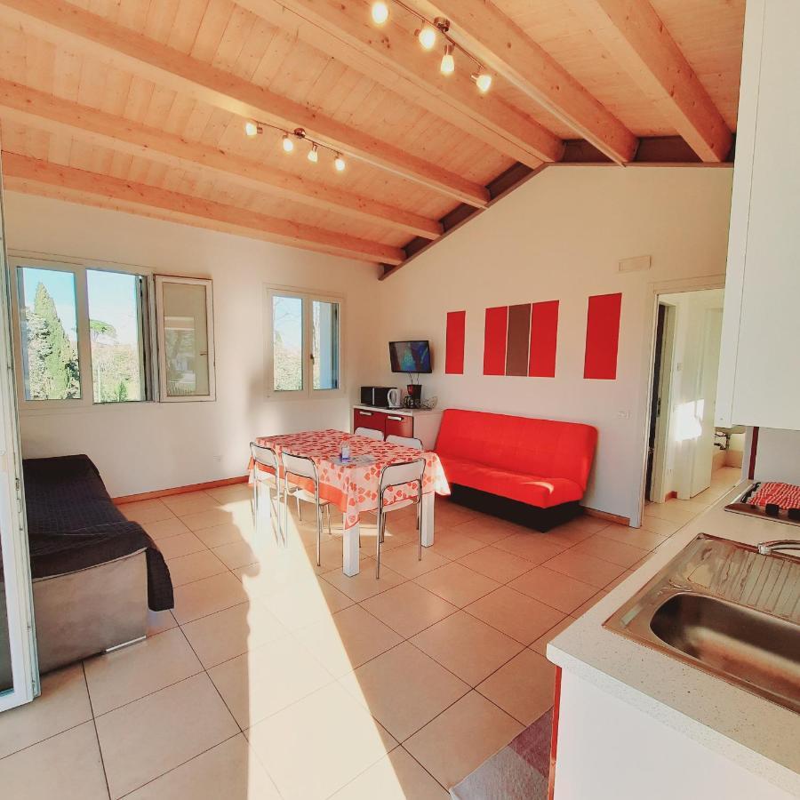 Villaggio Esmera Ντεζεντσάνο ντελ Γκάρντα Εξωτερικό φωτογραφία