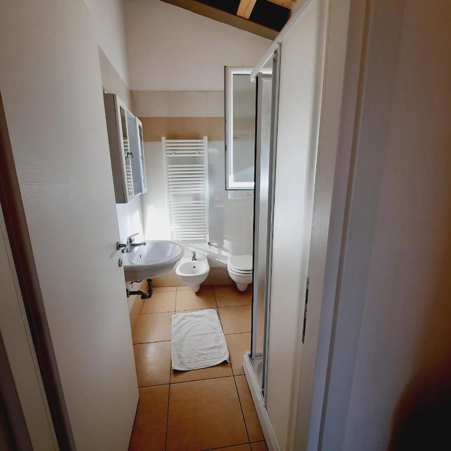 Villaggio Esmera Ντεζεντσάνο ντελ Γκάρντα Εξωτερικό φωτογραφία