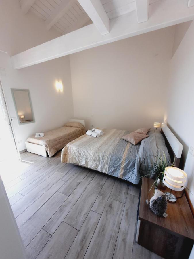 Villaggio Esmera Ντεζεντσάνο ντελ Γκάρντα Εξωτερικό φωτογραφία