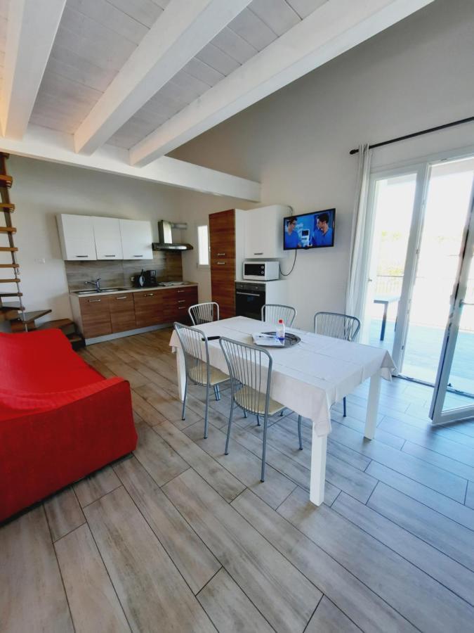 Villaggio Esmera Ντεζεντσάνο ντελ Γκάρντα Εξωτερικό φωτογραφία