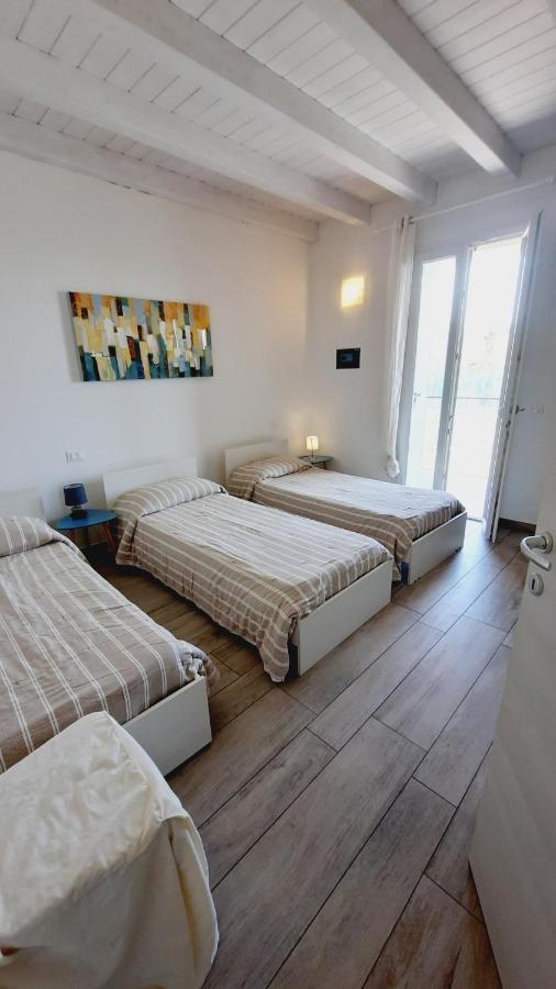 Villaggio Esmera Ντεζεντσάνο ντελ Γκάρντα Εξωτερικό φωτογραφία