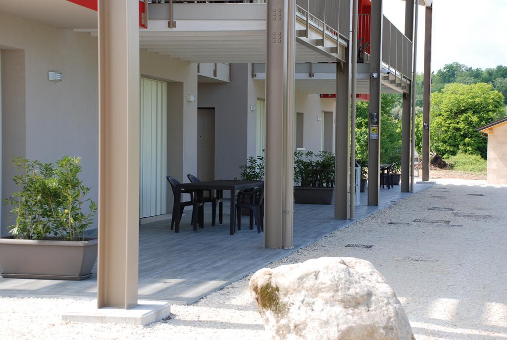 Villaggio Esmera Ντεζεντσάνο ντελ Γκάρντα Εξωτερικό φωτογραφία