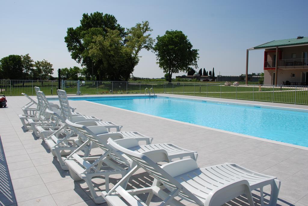 Villaggio Esmera Ντεζεντσάνο ντελ Γκάρντα Εξωτερικό φωτογραφία