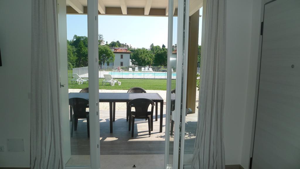 Villaggio Esmera Ντεζεντσάνο ντελ Γκάρντα Εξωτερικό φωτογραφία