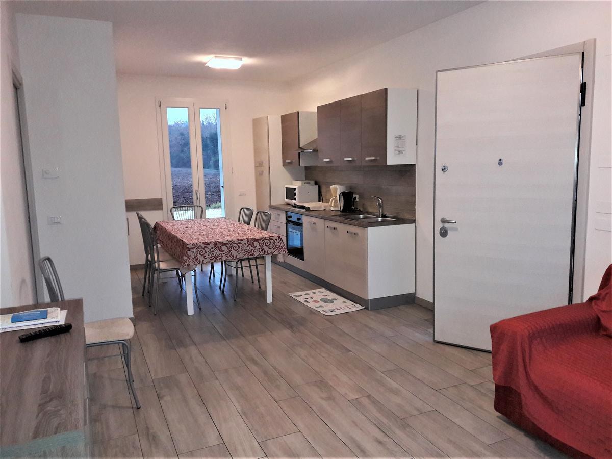 Villaggio Esmera Ντεζεντσάνο ντελ Γκάρντα Εξωτερικό φωτογραφία