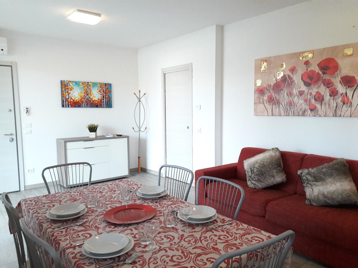 Villaggio Esmera Ντεζεντσάνο ντελ Γκάρντα Εξωτερικό φωτογραφία